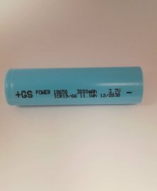 باتری لیتیوم 18650 شارژی 3.7 ولت 3000 میلی آمپر  1cجی اس پاور  GS power